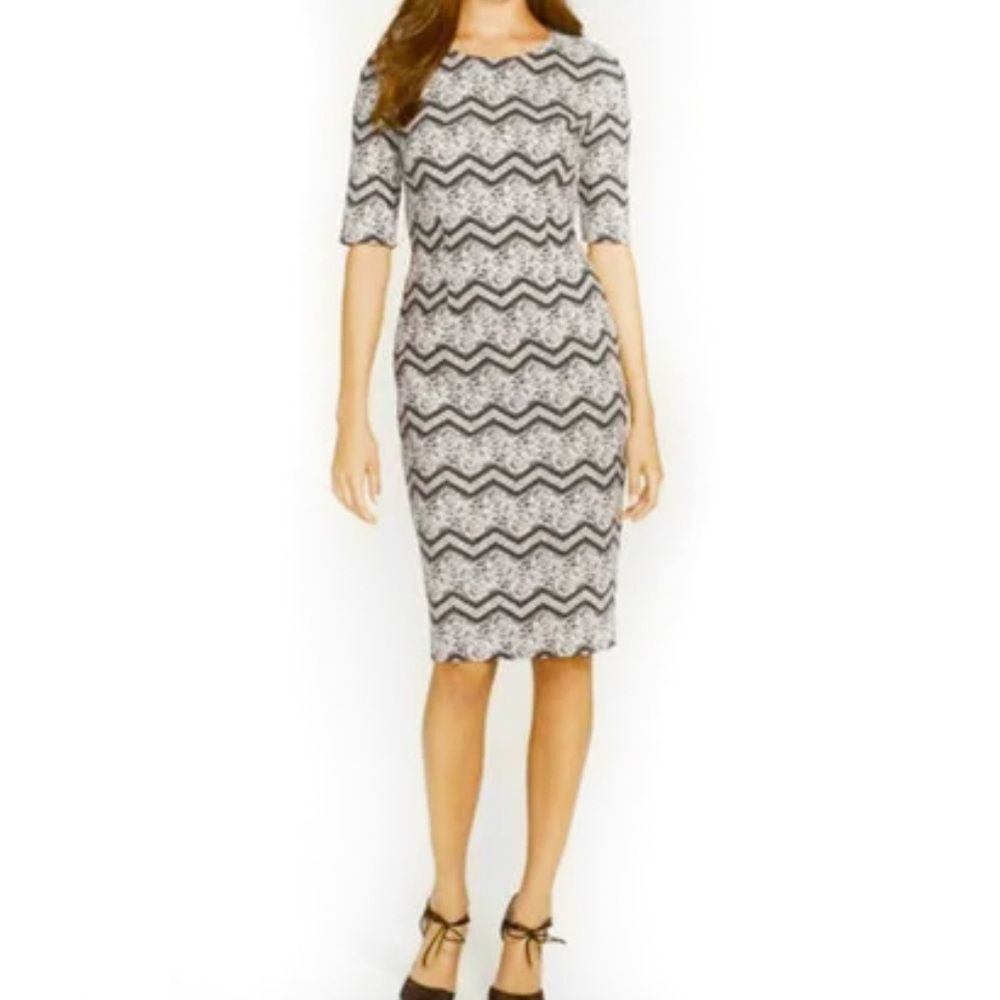 BETSEY JOHNSON Dress Jacquard Textured Sheath Textured Black Grey Womens Size 8